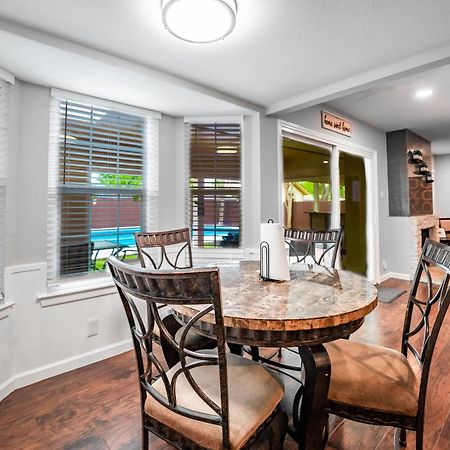 Spacious 4 Bedroom With Pool-Minutes To Seaworld And Lackland Afb San Antonio Exterior foto